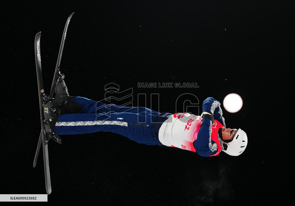 (BEIJING2022)CHINA-ZHANGJIAKOU-OLYMPIC WINTER GAMES-FREESTYLE SKIING-MEN'S AERIALS-FINAL (CN)