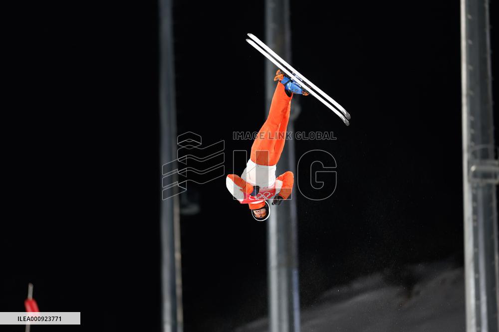 (BEIJING2022)CHINA-ZHANGJIAKOU-OLYMPIC WINTER GAMES-FREESTYLE SKIING-MEN'S AERIALS-FINAL (CN)