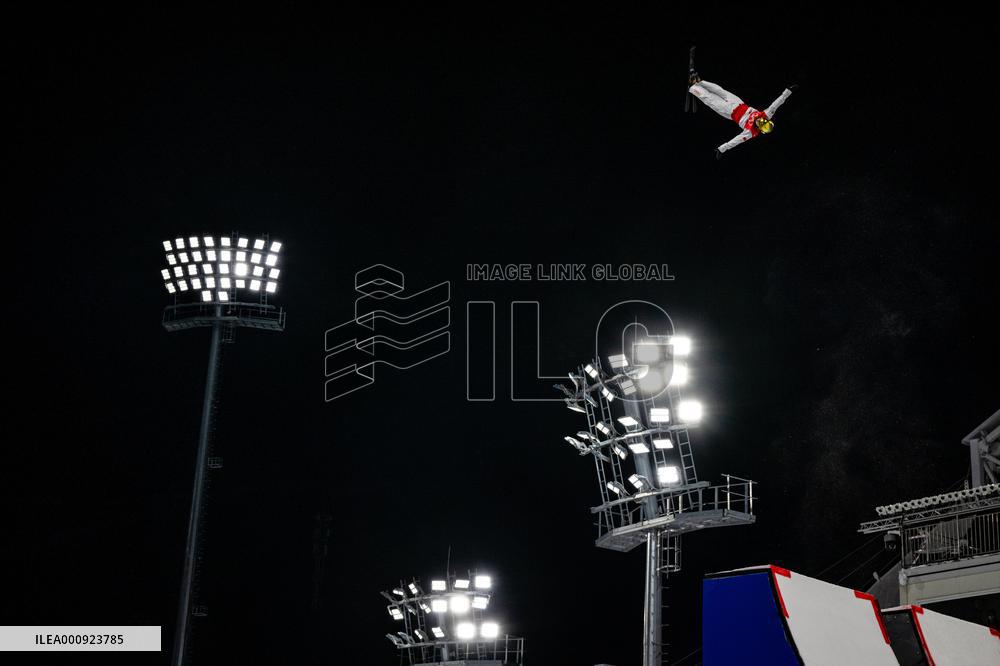 (BEIJING2022)CHINA-ZHANGJIAKOU-OLYMPIC WINTER GAMES-FREESTYLE SKIING-MEN'S AERIALS-FINAL (CN)