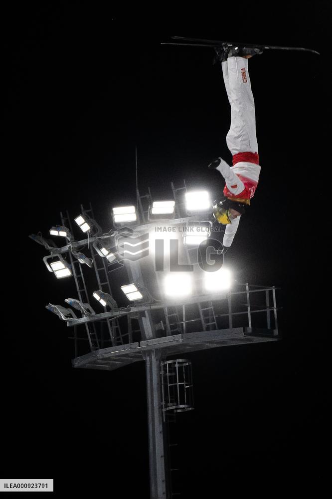 (BEIJING2022)CHINA-ZHANGJIAKOU-OLYMPIC WINTER GAMES-FREESTYLE SKIING-MEN'S AERIALS-FINAL (CN)