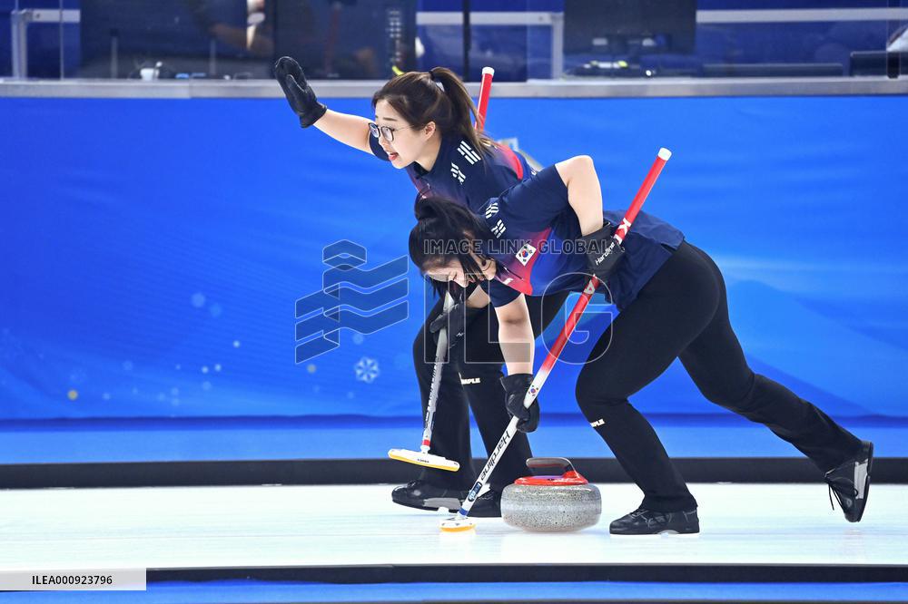(BEIJING2022)CHINA-BEIJING-OLYMPIC WINTER GAMES-CURLING-WOMEN'S ROUND ROBIN SESSION-KOR VS DEN (CN)