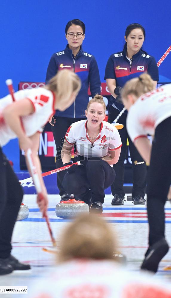 (BEIJING2022)CHINA-BEIJING-OLYMPIC WINTER GAMES-CURLING-WOMEN'S ROUND ROBIN SESSION-KOR VS DEN (CN)