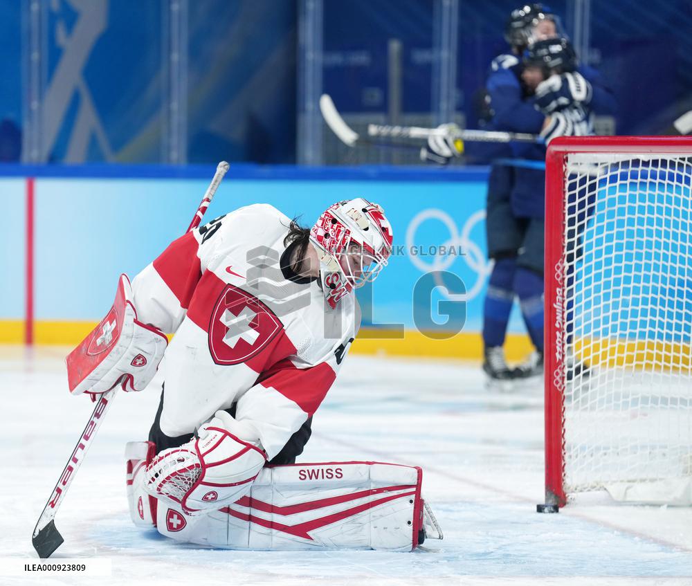 (BEIJING2022)CHINA-BEIJING-OLYMPIC WINTER GAMES-ICE HOCKEY-WOMEN'S BRONZE MEDAL GAME-FIN VS SUI (CN)