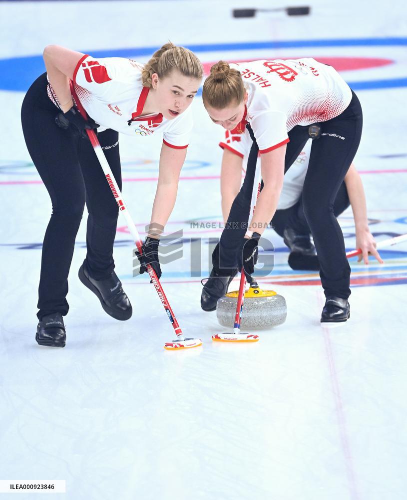 (BEIJING2022)CHINA-BEIJING-OLYMPIC WINTER GAMES-CURLING-WOMEN'S ROUND ROBIN SESSION-KOR VS DEN (CN)