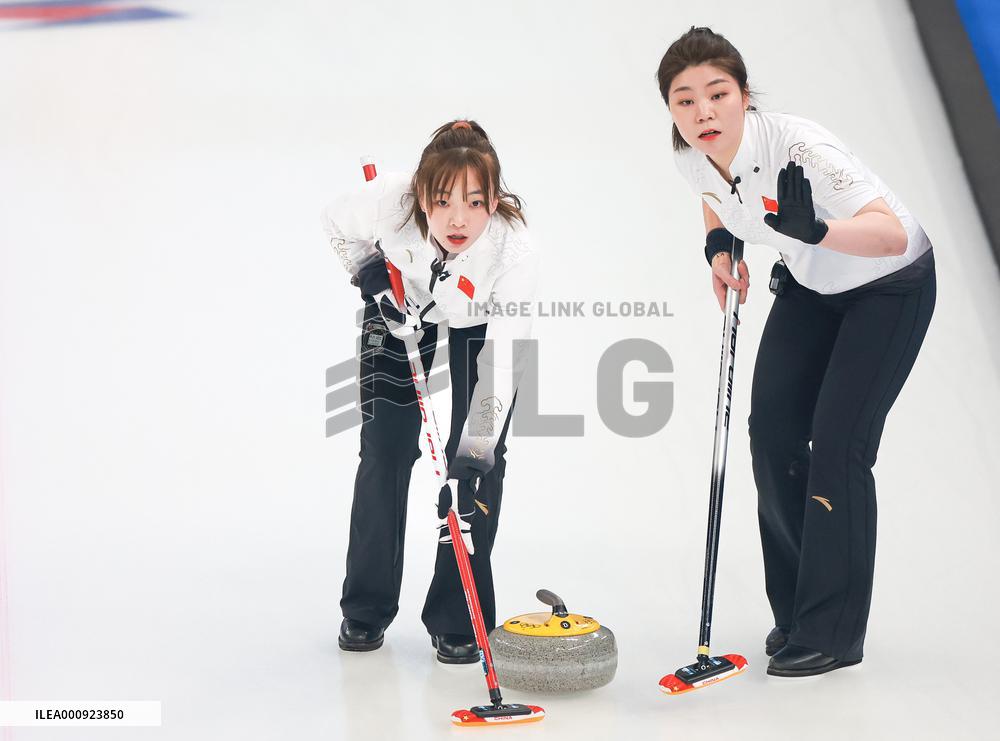 (BEIJING2022)CHINA-BEIJING-WINTER OLYMPIC GAMES-CURLING-WOMEN'S ROUND ROBIN-CAN vs CHN (CN)