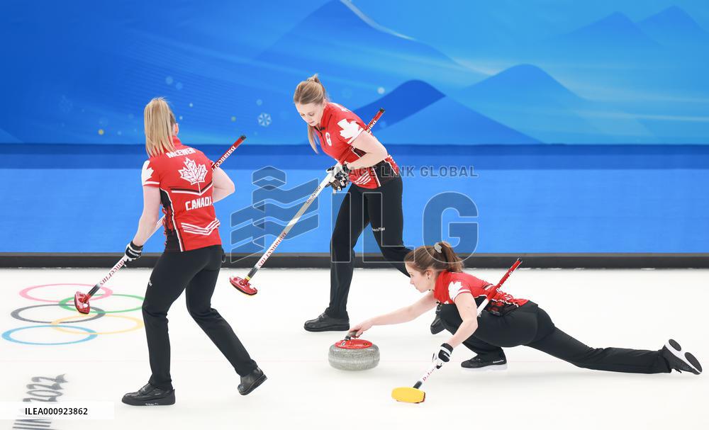 (BEIJING2022)CHINA-BEIJING-WINTER OLYMPIC GAMES-CURLING-WOMEN'S ROUND ROBIN-CAN vs CHN (CN)