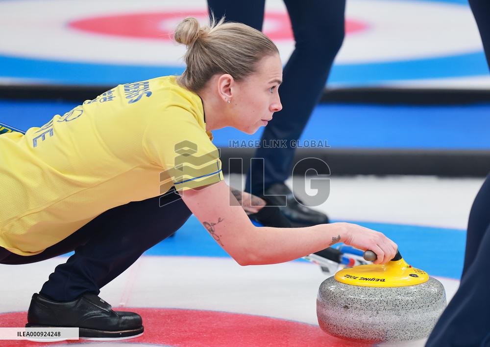 (BEIJING2022)CHINA-BEIJING-OLYMPIC WINTER GAMES-CURLING-WOMEN'S ROUND ROBIN SESSION-KOR VS SWE (CN)