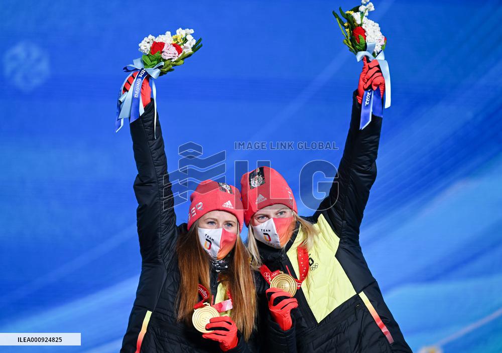 (BEIJING2022)CHINA-ZHANGJIAKOU-OLYMPIC WINTER GAMES-AWARDING CEREMONY-CROSS-COUNTRY SKIING (CN)