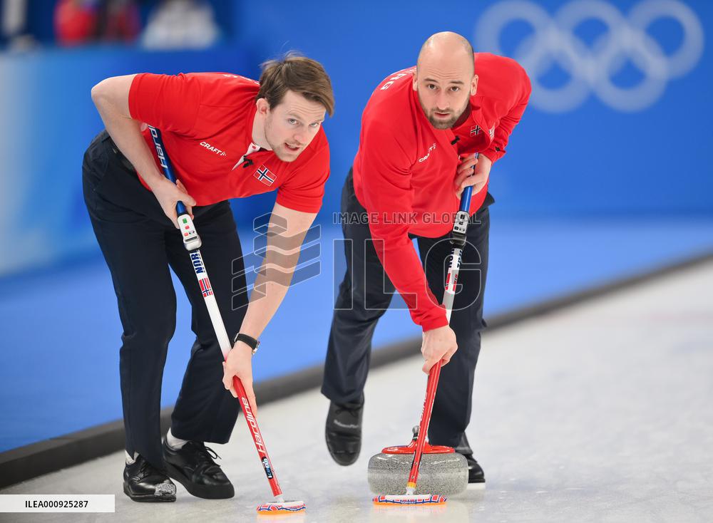 (BEIJING2022)CHINA-BEIJING-OLMPIC WINTER GAMES-CURLING-MEN'S ROUND ROBIN SESSION-NOR VS ITA (CN)