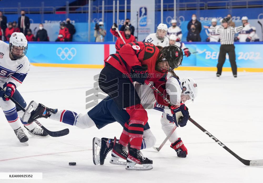 (BEIJING2022)CHINA-BEIJING-OLYMPIC WINTER GAMES-ICE HOCKEY-WOMEN'S GOLD MEDAL GAME-CAN VS USA (CN)