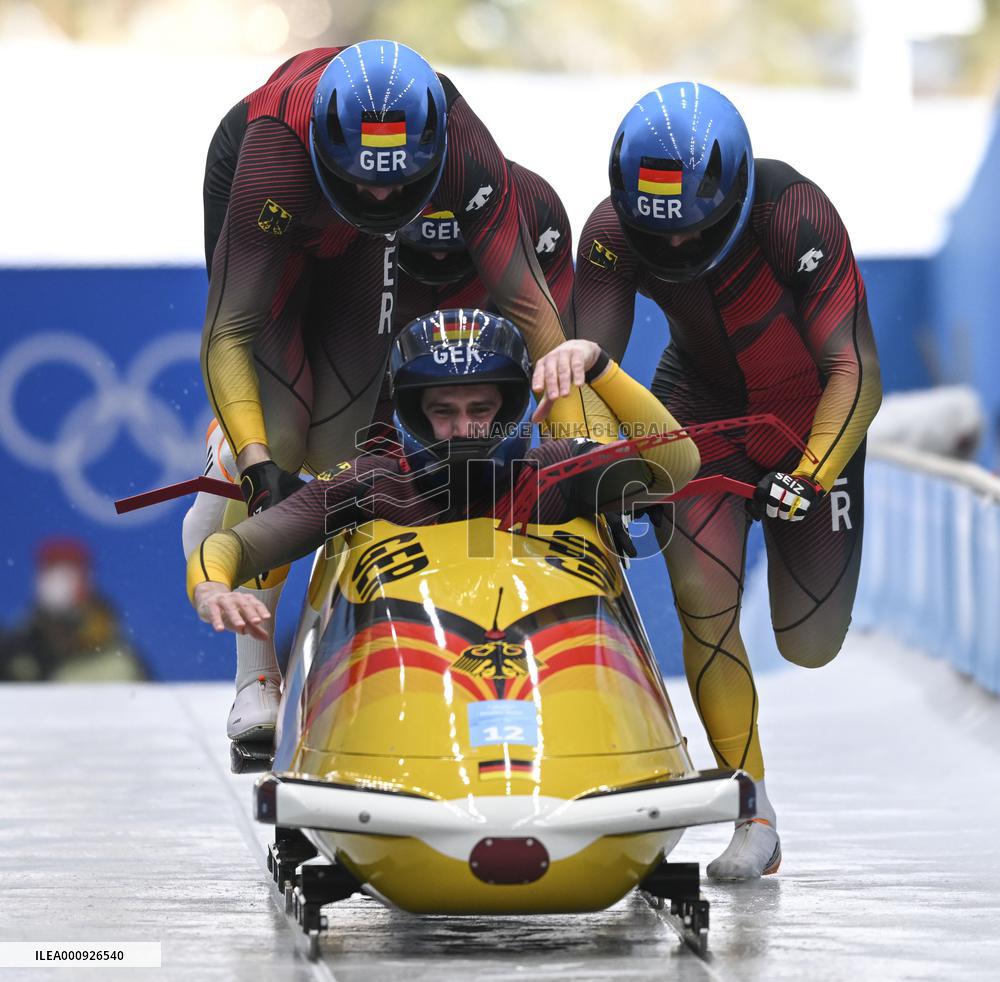 (XHTP)(BEIJING2022)CHINA-BEIJING-OLYMPIC WINTER GAMES-BOBSLEIGH-4-MEN-HEAT(CN)