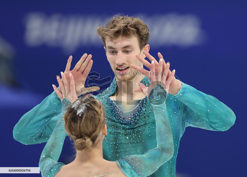 (BEIJING2022)CHINA-BEIJING-OLYMPIC WINTER GAMES-FIGURE SKATING-PAIR SKATING-FREE SKATING (CN)