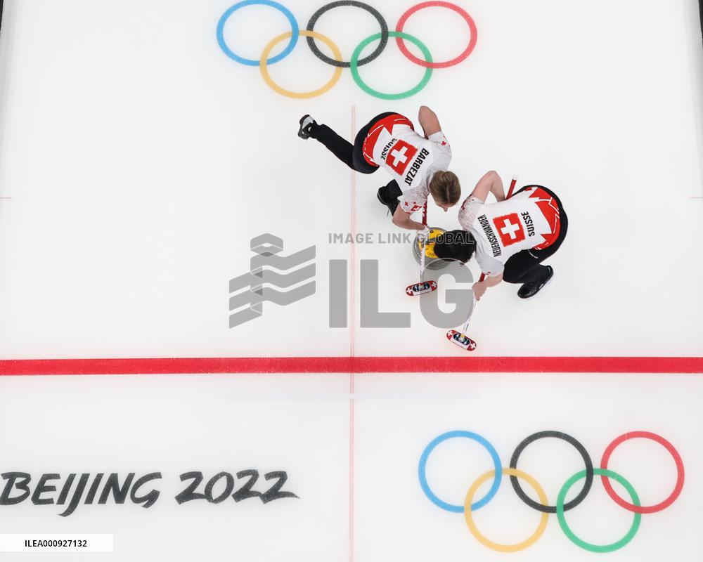 (BEIJING2022)CHINA-BEIJING-OLYMPIC WINTER GAMES-CURLING-WOMEN'S BRONZE MEDAL GAME-SWE VS SUI (CN)