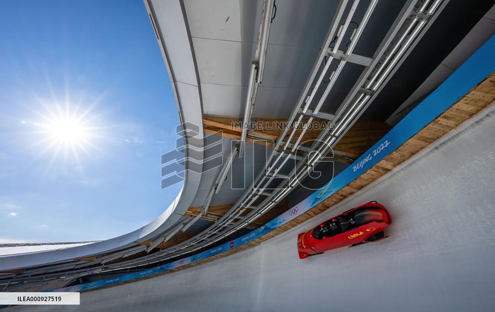 (XHTP)(BEIJING2022)CHINA-BEIJING-OLYMPIC WINTER GAMES-BOBSLEIGH-4-MEN-HEAT(CN)