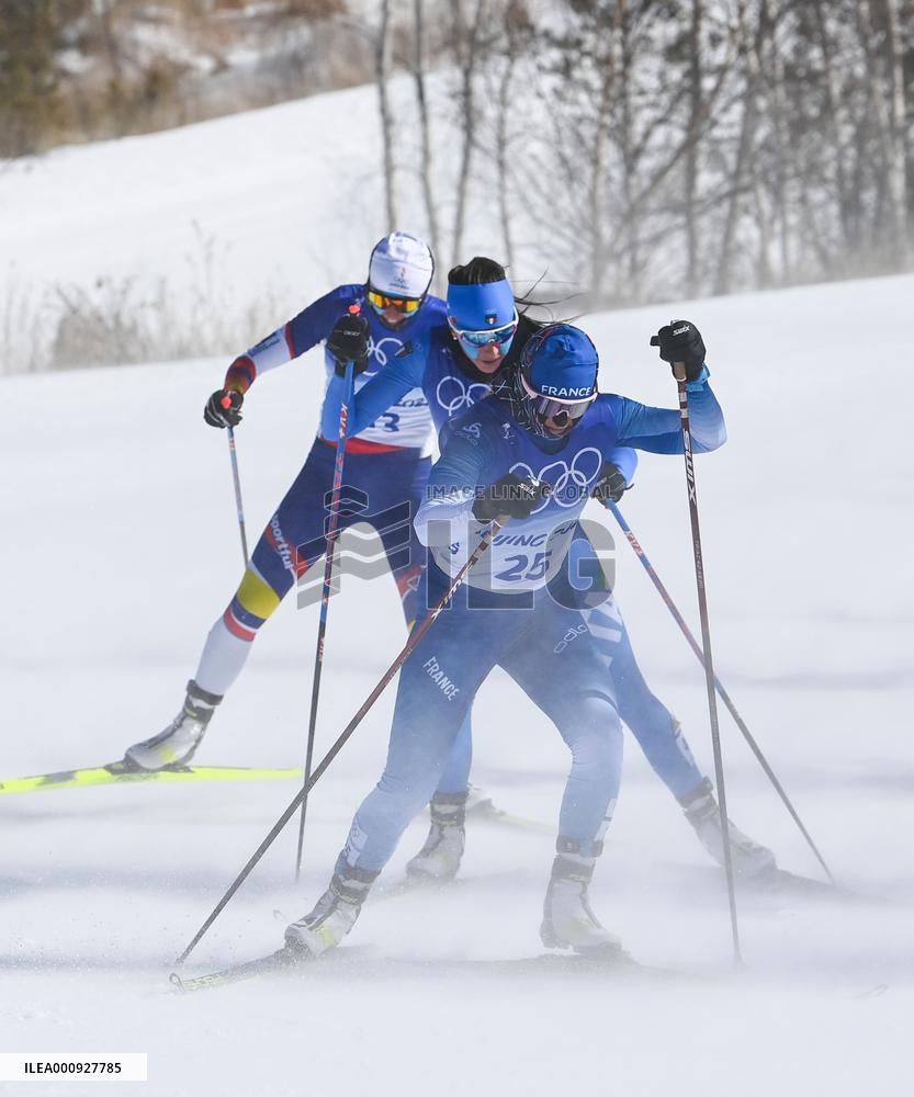 (XHTP)(BEIJING2022)CHINA-ZHANGJIAKOU-OLYMPIC WINTER GAMES-CROSS-COUNTRY SKIING-WOMEN'S 30KM MASS START FREE (CN)
