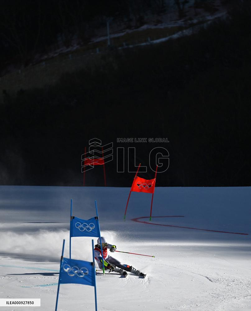 (BEIJING2022)CHINA-BEIJING-OLYMPIC WINTER GAMES-ALPINE SKIING-MIXED TEAM PARALLEL(CN)