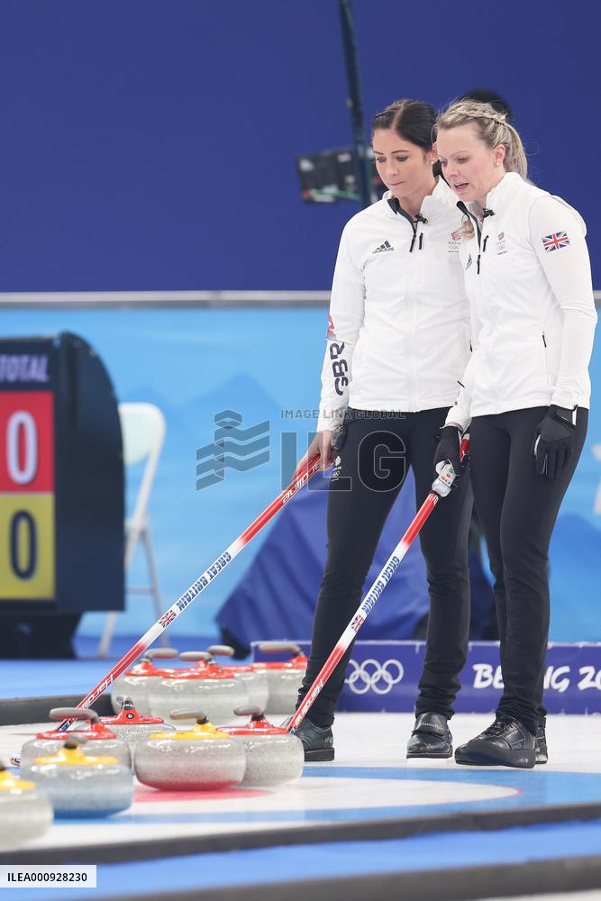 (BEIJING2022)CHINA-BEIJING-OLYMPIC WINTER GAMES-CURLING-WOMEN'S GOLD MEDAL GAME-JPN VS GBR(CN)