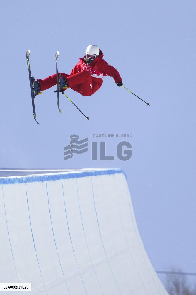 (XHTP)(BEIJING2022)CHINA-ZHANGJIAKOU-FREESTYLE SKIING-WOMEN'S FREESKI HALFPIPE-FINAL (CN)