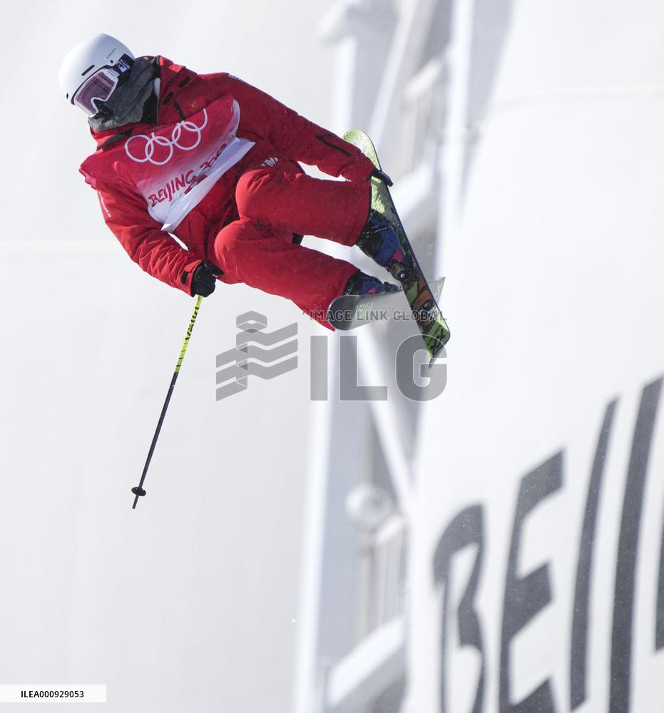 (BEIJING2022)CHINA-ZHANGJIAKOU-OLYMPIC WINTER GAMES-FREESTYLE SKIING-WOMEN'S FREESKI HALFPIPE-FINAL (CN)