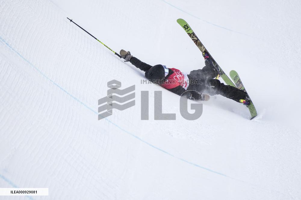 (BEIJING2022)CHINA-ZHANGJIAKOU-OLYMPIC WINTER GAMES-FREESTYLE SKIING-WOMEN'S FREESKI HALFPIPE-FINAL (CN)