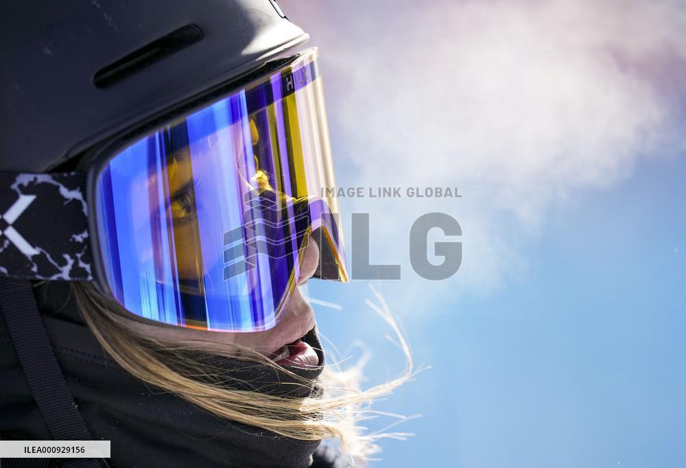 (XHTP)(BEIJING2022)CHINA-ZHANGJIAKOU-OLYMPIC WINTER GAMES-FREESTYLE SKIING-WOMEN'S FREESKI HALFPIPE-FINAL (CN)