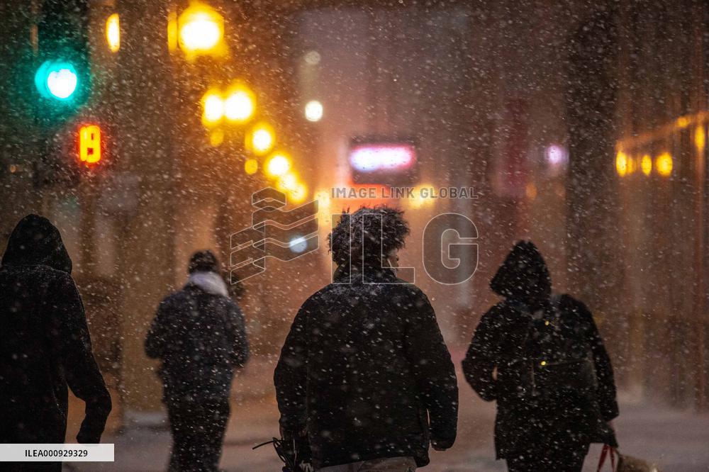 U.S.-CHICAGO-WINTER STORM