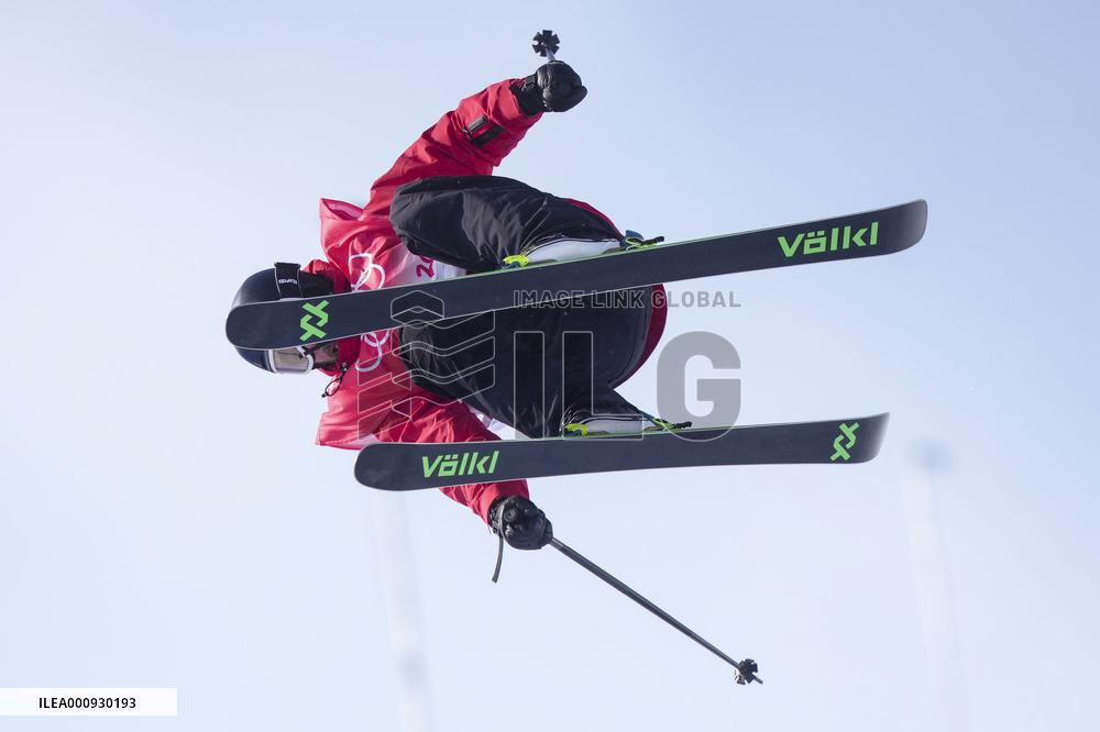 (XHTP)(BEIJING2022)CHINA-ZHANGJIAKOU-OLYMPIC WINTER GAMES-FREESTYLE SKIING-MEN'S FREESKI HALFPIPE-FINAL(CN)