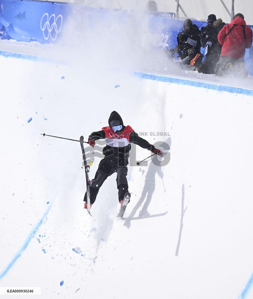 (BEIJING2022)CHINA-ZHANGJIAKOU-OLYMPIC WINTER GAMES-FREESTYLE SKIING-MEN'S FREESKI HALFPIPE-FINAL(CN)