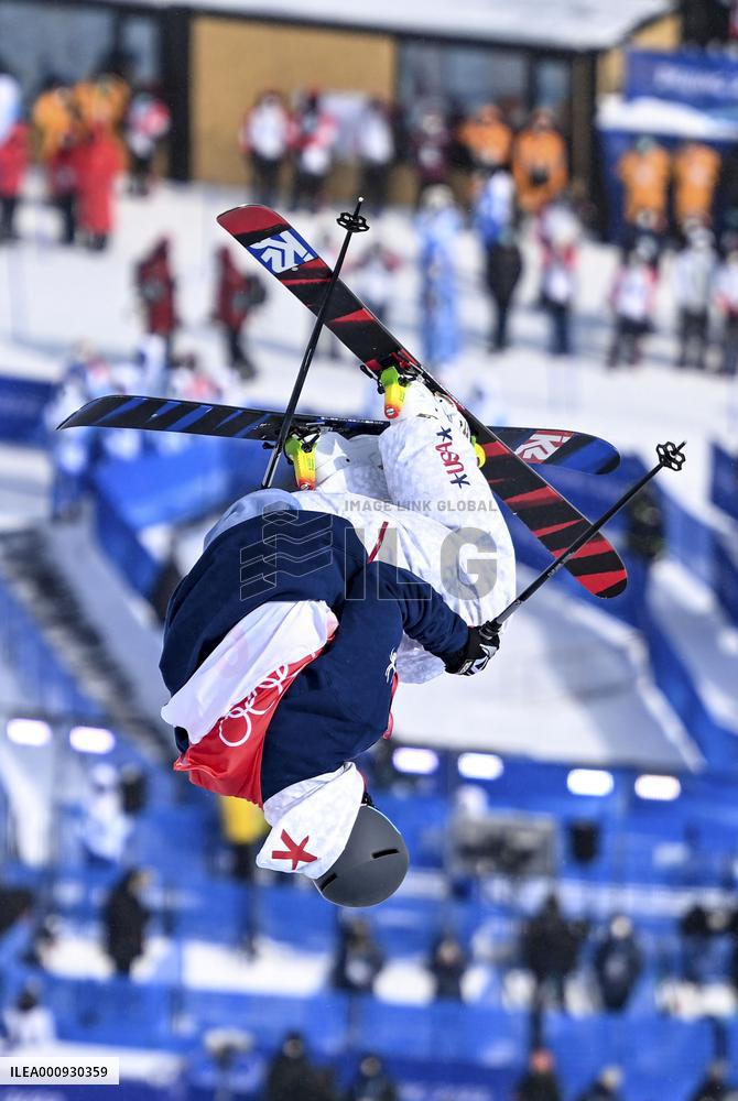 (BEIJING2022)CHINA-ZHANGJIAKOU-OLYMPIC WINTER GAMES-FREESTYLE SKIING-MEN'S FREESKI HALFPIPE-FINAL(CN)