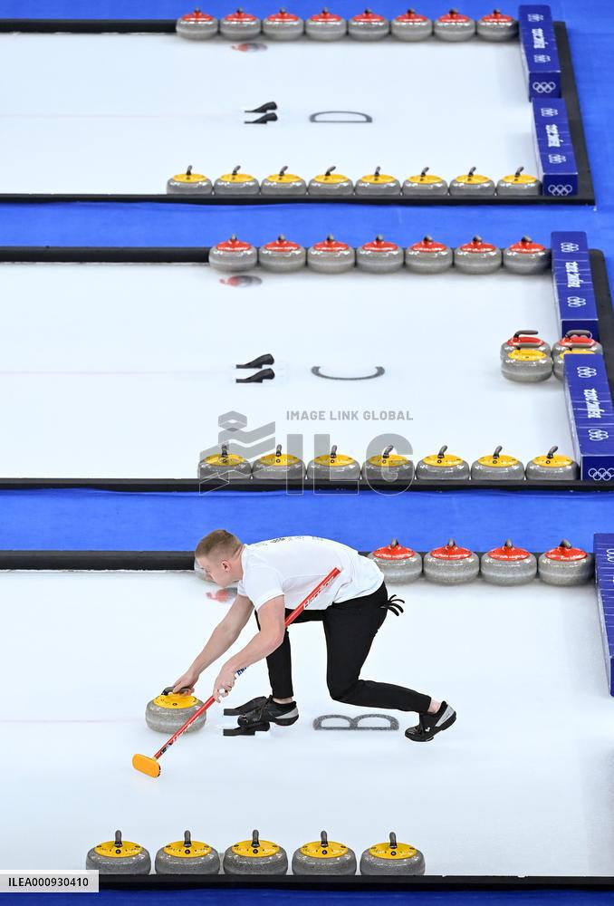 (BEIJING2022)CHINA-BEIJING-OLYMPIC WINTER GAMES-CURLING-MEN'S GOLD MEDAL GAME-GBR VS SWE (CN)
