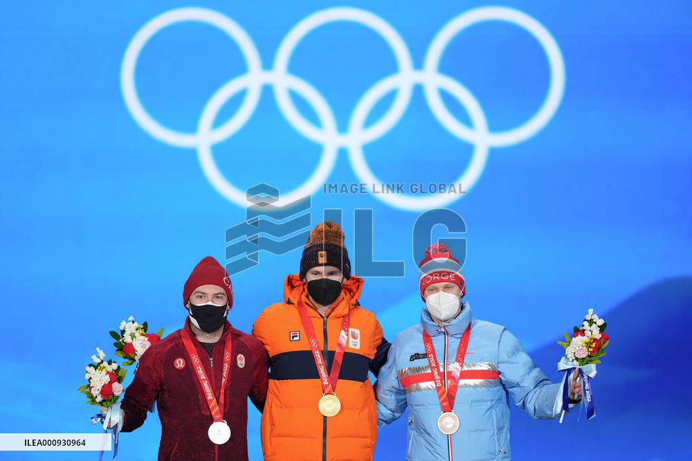 (BEIJING2022)CHINA-BEIJING-OLYMPIC WINTER GAMES-AWARDING CEREMONY-SPEED SKATING (CN)