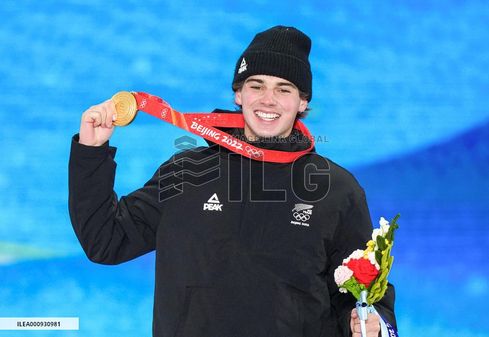 (BEIJING2022)CHINA-ZHANGJIAKOU-OLYMPIC WINTER GAMES-AWARDING CEREMONY-FREESTYLE SKIING (CN)