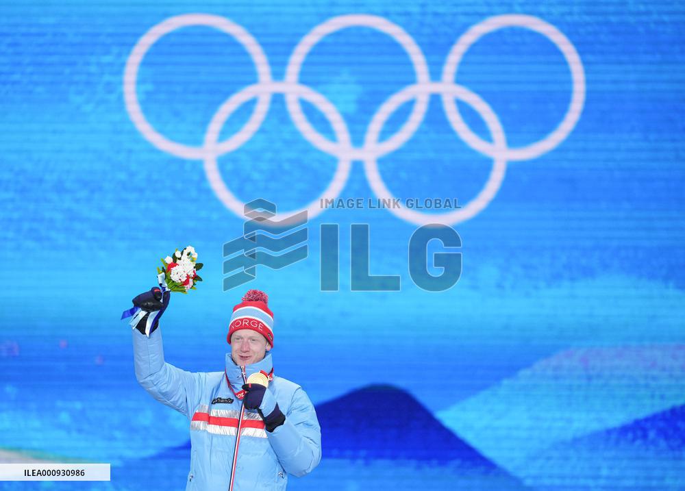 (BEIJING2022)CHINA-ZHANGJIAKOU-OLYMPIC WINTER GAMES-AWARDING CEREMONY-BIATHLON (CN)