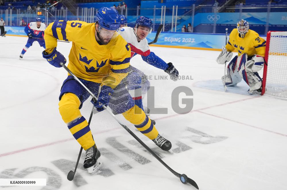 (BEIJING2022)CHINA-BEIJING-OLYMPIC WINTER GAMES-ICE HOCKEY-MEN'S BRONZE MEDAL GAME-SWE VS SVK (CN)