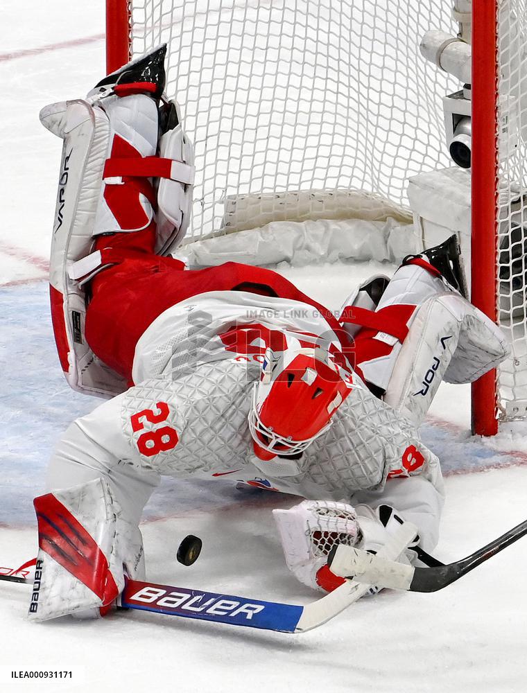 (BEIJING2022)CHINA-BEIJING-OLYMPIC WINTER GAMES-ICE HOCKEY-MEN'S GOLD MEDAL GAME-ROC VS FIN (CN)