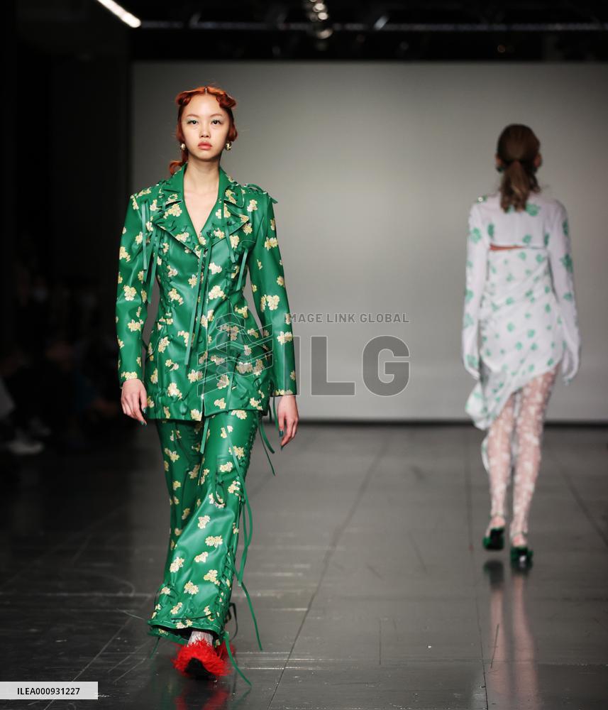 BRITAIN-LONDON-FASHION WEEK