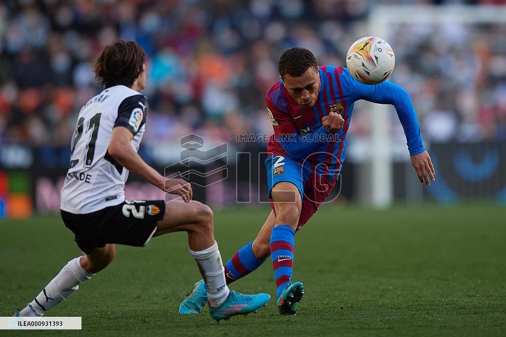(SP)SPAIN-VALENCIA-FOOTBALL-SPANISH LEAGUE-VALENCIA VS BARCELONA