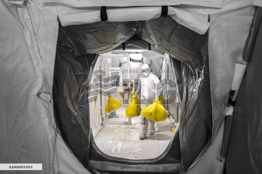 Xinhua Headlines: Why China emphasizes adherence to dynamic zero-COVID approach