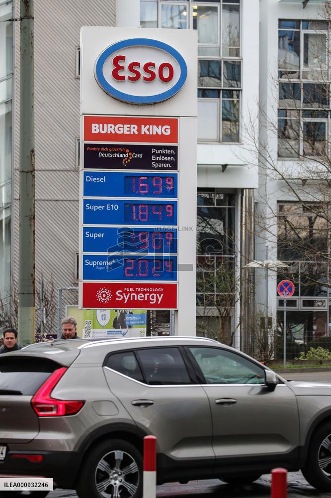 GERMANY-FRANKFURT-MARKETS-ENERGY PRICES