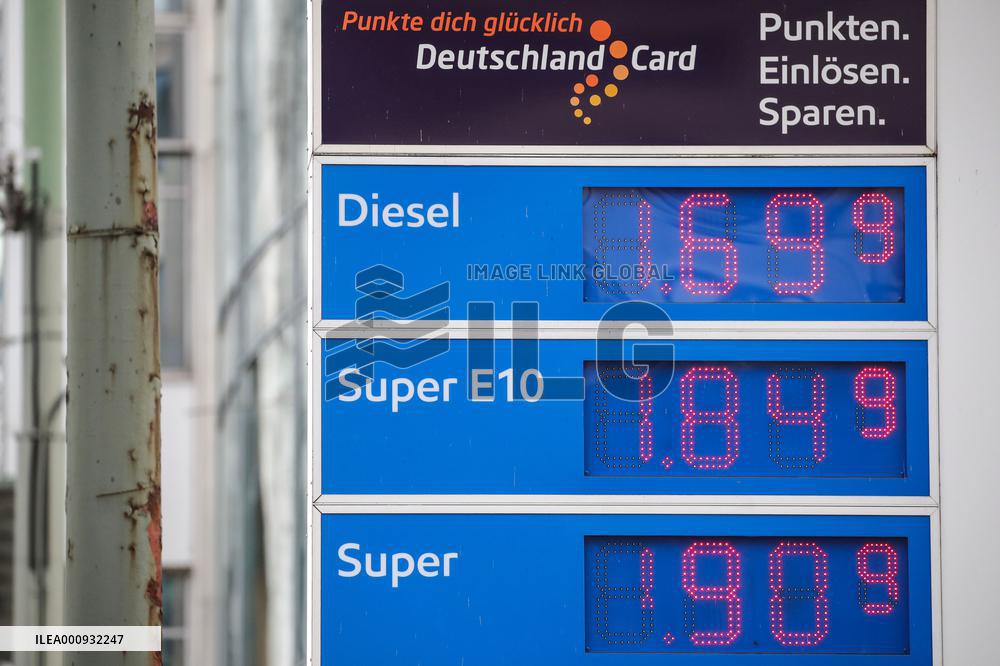GERMANY-FRANKFURT-MARKETS-ENERGY PRICES