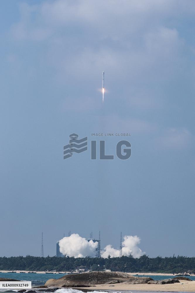 (EyesonSci)CHINA-HAINAN-WENCHANG-22 SATELLITES-LAUNCH (CN)
