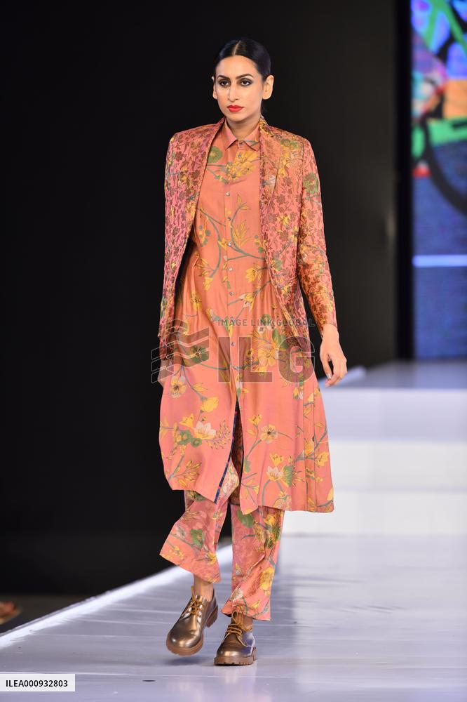 SRI LANKA-COLOMBO-FASHION WEEK