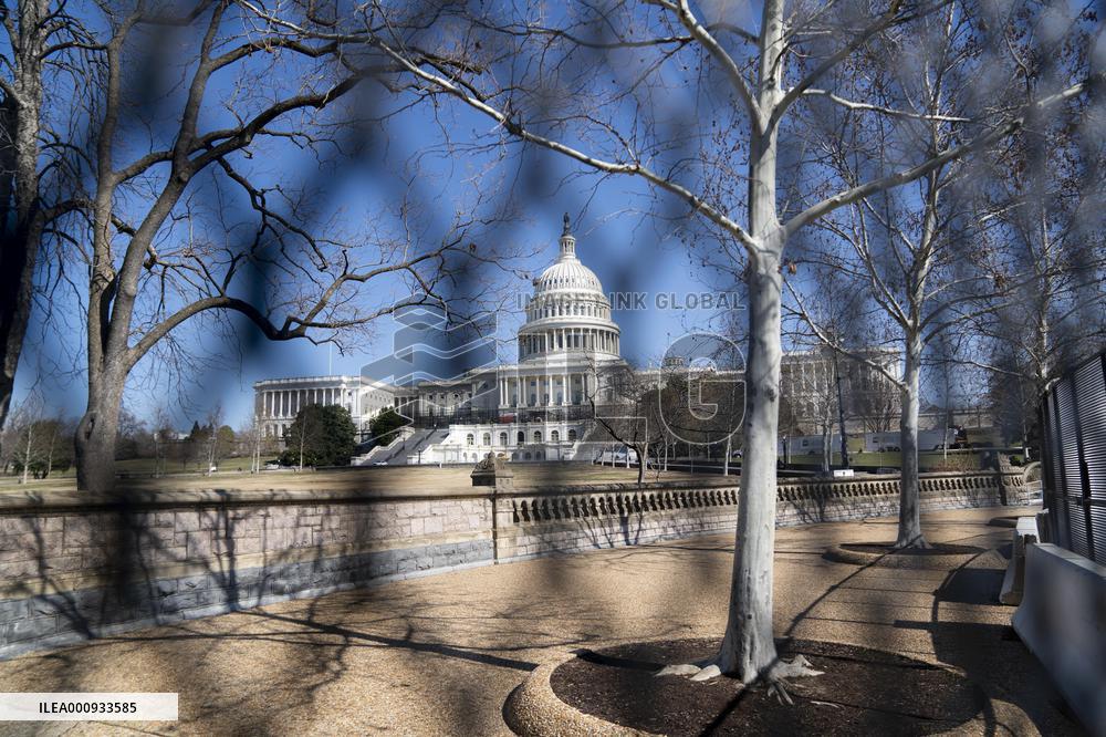 U.S.-WASHIINGTON, D.C.-STATE OF THE UNION ADDRESS-FENCING