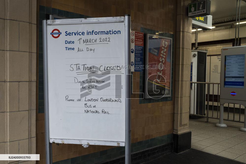 BRITAIN-LONDON-UNDERGROUND WORKERS-STRIKE