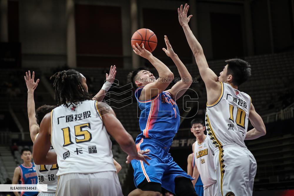 (SP)CHINA-LIAONING-SHENYANG-CBA LEAGUE-ZHEJIANG LIONS VS SICHUAN BLUE WHALES (CN)