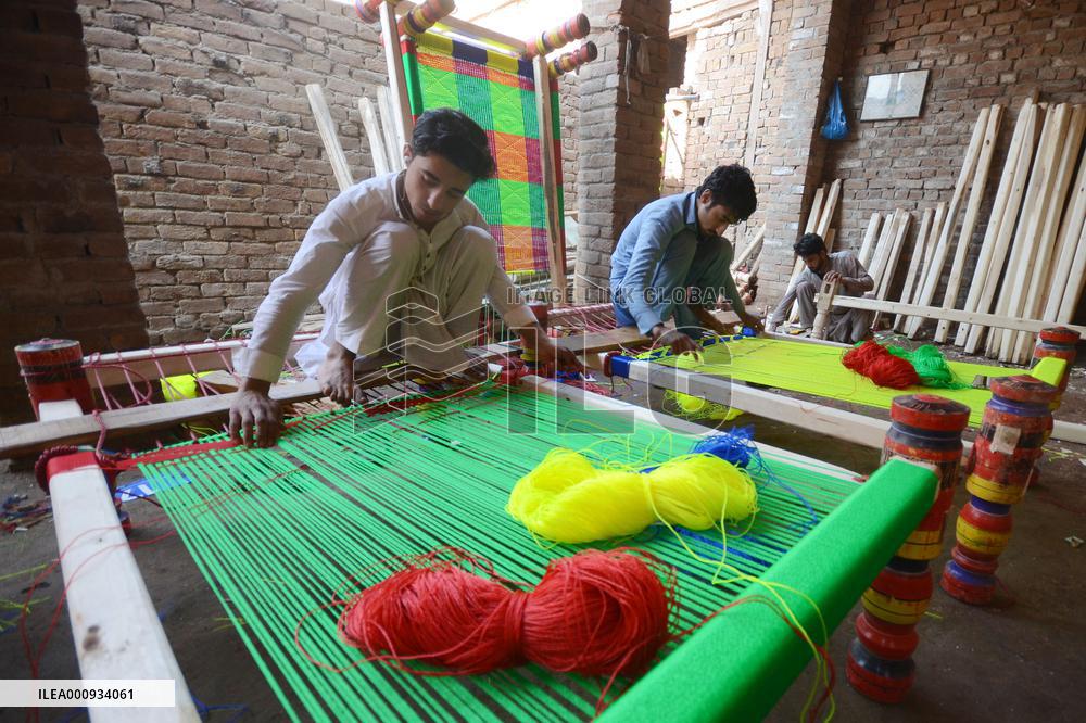 PAKISTAN-PESHAWAR-TRADITIONAL BED