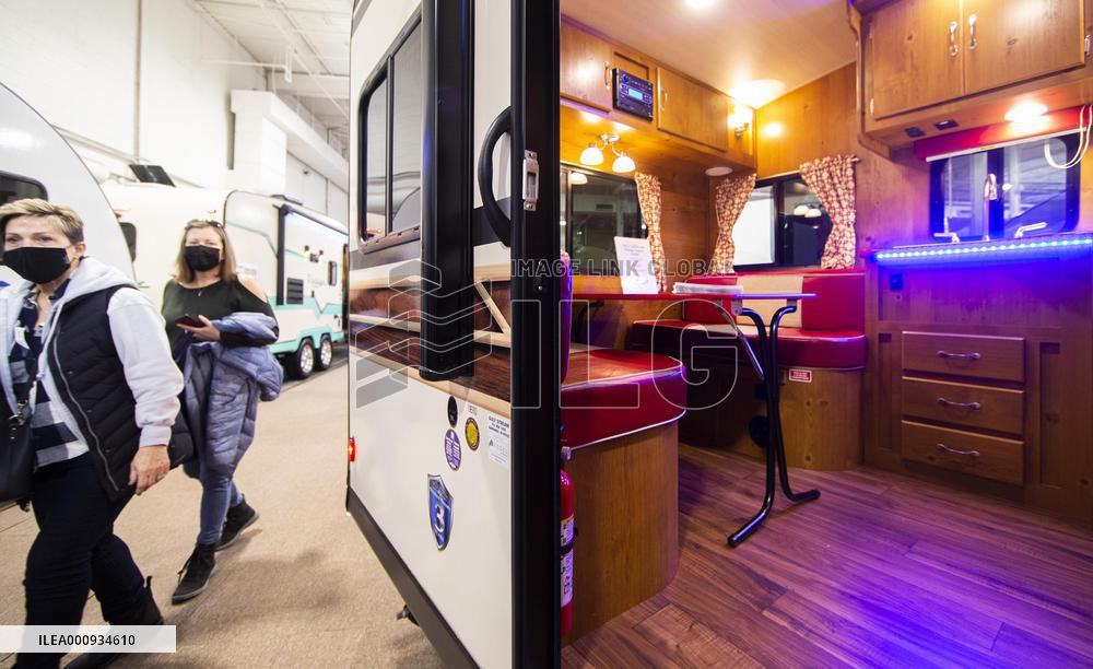 CANADA-MISSISSAUGA-SPRING CAMPING & RV SHOW