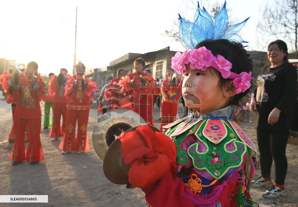CHINA-SHAANXI-DALI-FOLK CUSTOM-SHEHUO-PERFORMANCE (CN)