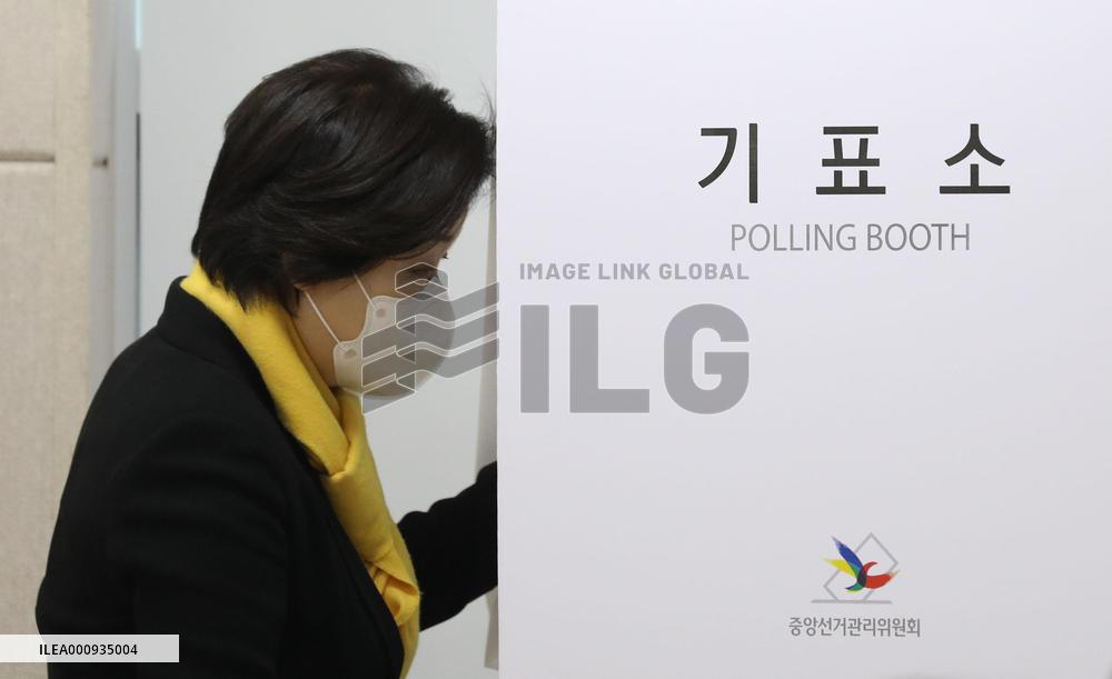 SOUTH KOREA-SEOUL-PRESIDENTIAL ELECTION-CANDIDATES