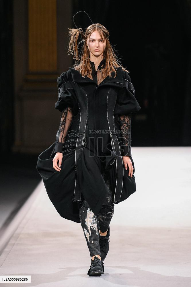 FRANCE-FASHION WEEK-YOHJI YAMAMOTO